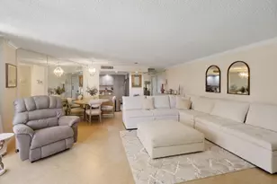 2800 N Ocean, Singer Island, FL 33404 - Photo 2