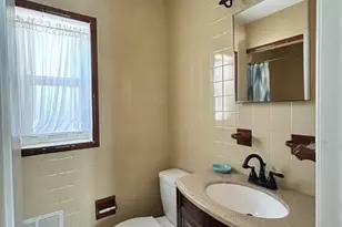 101 Linda Ln, Palm Beach Shores, FL 33404 - Photo 12