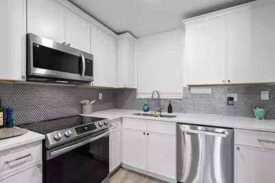 917 N Flagler Drive #108, West Palm Beach, FL 33401 - Photo 8