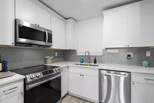 917 N Flagler Dr, West Palm Beach, FL 33401 - Photo 8