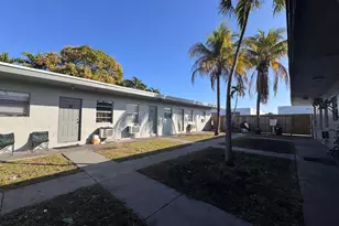 825 NW 10th Terrace, Fort Lauderdale, FL 33311 - Photo 1