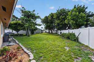 166 Raintree, Jupiter, FL 33458 - Photo 30