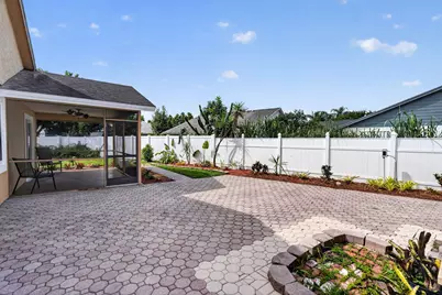 166 Raintree, Jupiter, FL 33458 - Photo 14