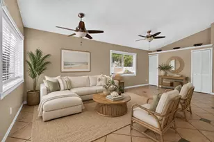 166 Raintree, Jupiter, FL 33458 - Photo 8