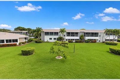309 Circle Drive S, Boynton Beach, FL 33435 - Photo 12