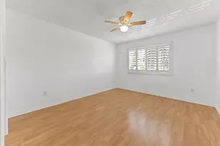 140 Yacht Club Way, Hypoluxo, FL 33462 - Photo 22