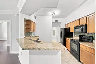 9873 Baywinds Dr, West Palm Beach, FL 33411 - Photo 14