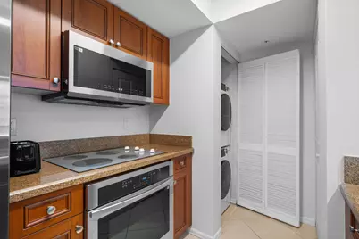 347 N New River Drive E #405, Fort Lauderdale, FL 33301 - Photo 4