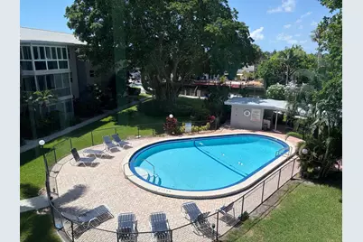1200 SW 12th Street SW #304, Fort Lauderdale, FL 33315 - Photo 6