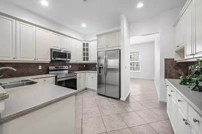 9058 Sedgewood Drive, Lake Worth, FL 33467 - Photo 14