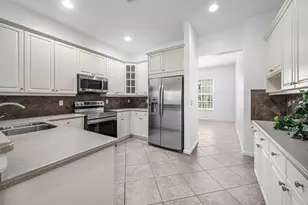 9058 Sedgewood Dr, Lake Worth, FL 33467 - Photo 14