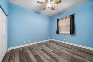 9058 Sedgewood Dr, Lake Worth, FL 33467 - Photo 16