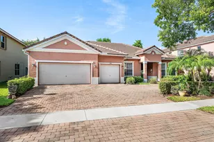 9058 Sedgewood Dr, Lake Worth, FL 33467 - Photo 2