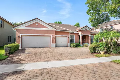 9058 Sedgewood Drive, Lake Worth, FL 33467 - Photo 2