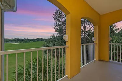 5015 Fairways Circle #305, Vero Beach, FL 32967 - Photo 2