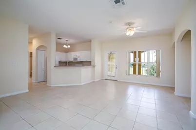 5015 Fairways Circle #305, Vero Beach, FL 32967 - Photo 6