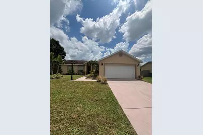 2274 SE Longhorn Avenue, Port Saint Lucie, FL 34952 - Photo 1