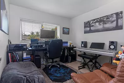 830 SW 1st Avenue, Pompano Beach, FL 33060 - Photo 20