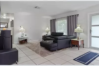830 SW 1st Avenue, Pompano Beach, FL 33060 - Photo 6