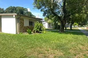 7231 Freedom St, Hollywood, FL 33024 - Photo 6