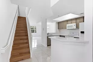 785 SW 148th Ave, Sunrise, FL 33325 - Photo 4