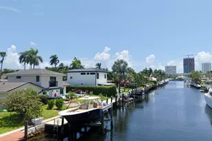2380 SE 8th St, Pompano Beach, FL 33062 - Photo 4