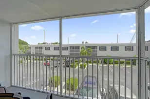 160 Cypress Club Dr, Pompano Beach, FL 33060 - Photo 22