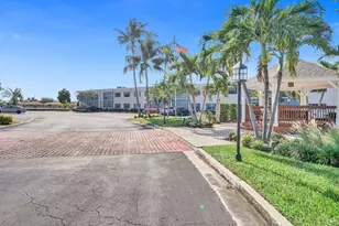 160 Cypress Club Dr, Pompano Beach, FL 33060 - Photo 38