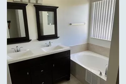 686 Lone Pine Lane, Weston, FL 33327 - Photo 10