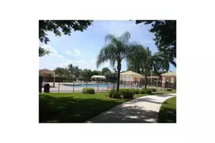 686 Lone Pine Ln, Weston, FL 33327 - Photo 26