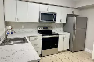 5701 Riverside Dr, Coral Springs, FL 33067 - Photo 2