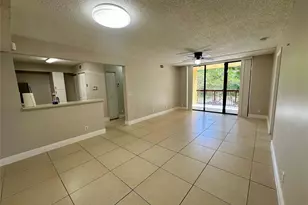 5701 Riverside Dr, Coral Springs, FL 33067 - Photo 2
