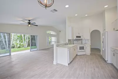 172 Jones Creek Drive, Jupiter, FL 33458 - Photo 12