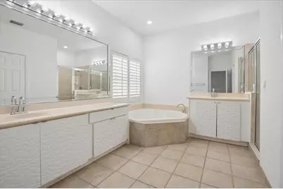 11289 NW 65th Manor, Parkland, FL 33076 - Photo 12