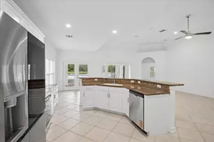 11289 NW 65th Manor, Parkland, FL 33076 - Photo 8