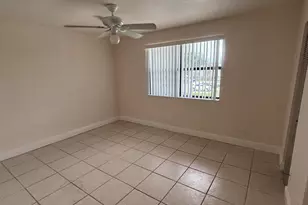 10020 Winding Lake Rd, Sunrise, FL 33351 - Photo 8