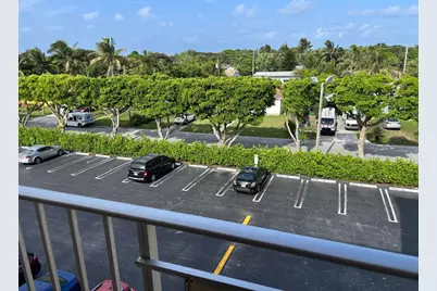 2615 NE 3rd Court #402, Boynton Beach, FL 33435 - Photo 2