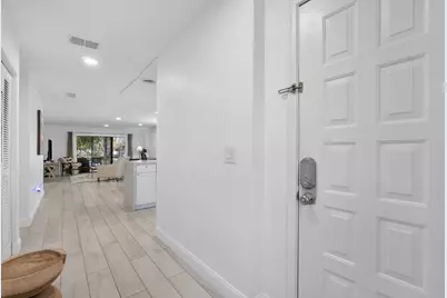 8436 Cypress Lane #7H, Boca Raton, FL 33433 - Photo 4