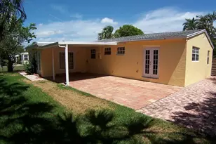 324 Bunker Ranch Rd, West Palm Beach, FL 33405 - Photo 8