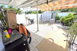 320 SE 2nd Ave, Deerfield Beach, FL 33441 - Photo 10