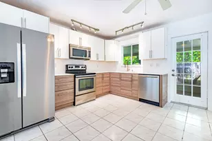 2501 Taylor St, Hollywood, FL 33020 - Photo 8