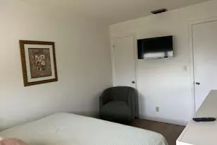 1920 NE 51st Ct, Fort Lauderdale, FL 33308 - Photo 12