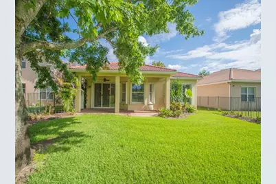 1929 Grey Falcon Circle SW, Vero Beach, FL 32962 - Photo 22