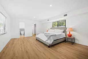 413 NE 25th Ave, Pompano Beach, FL 33062 - Photo 4