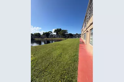 20330 NE 2nd Avenue #19, Miami Gardens, FL 33179 - Photo 4