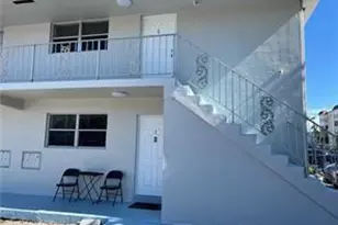 4652 Poinciana St, Lauderdale by the Sea, FL 33308 - Photo 2