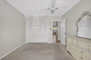 162 Easthampton G, West Palm Beach, FL 33417 - Photo 10