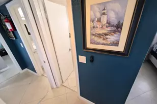 1815 N Surf Rd, Hollywood, FL 33019 - Photo 28