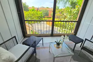 50 SE 12th St, Boca Raton, FL 33432 - Photo 14
