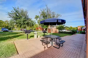 50 SE 12th St, Boca Raton, FL 33432 - Photo 28